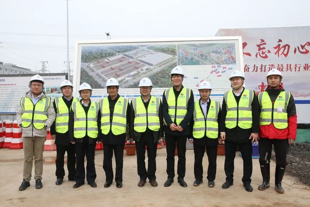 朱國強(qiáng)一行到長智公司進(jìn)行調(diào)研1.jpg 朱國強(qiáng)一行到長智公司進(jìn)行調(diào)研1.jpg